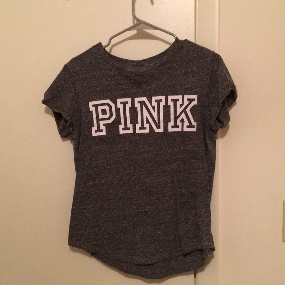 Size medium grey Pink t-shirt. Gently used.